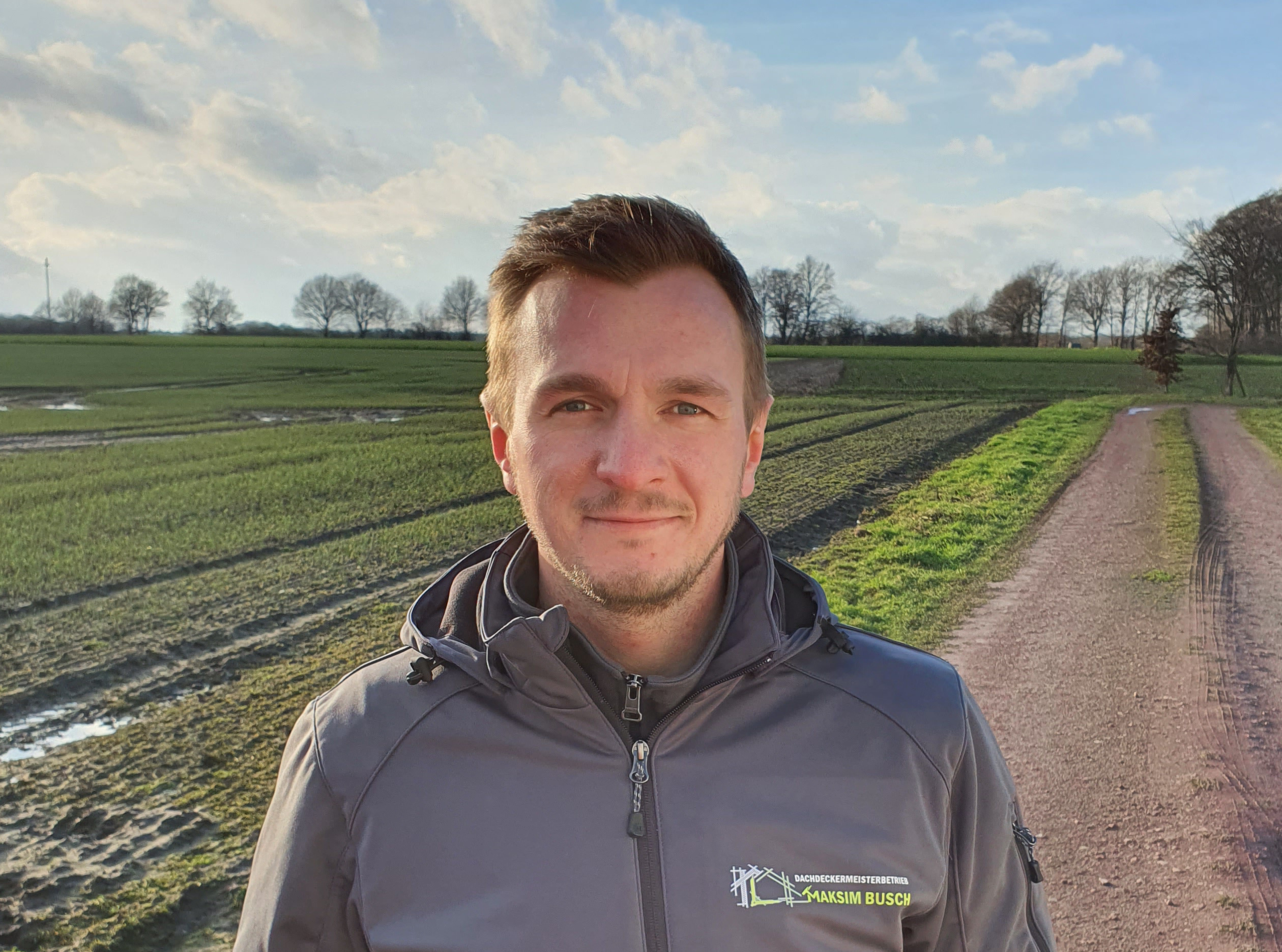 Dachdeckermeister Maksim Busch Dachdeckermeister Maksim Busch